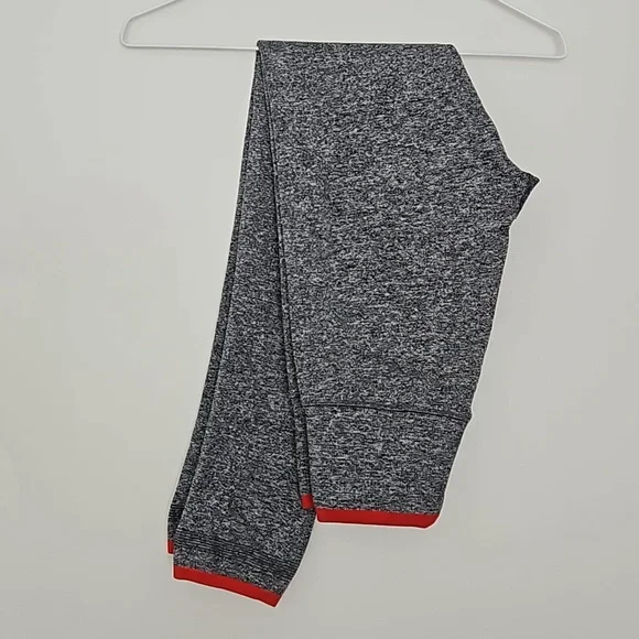 Athleta High-rise Leggings | 28" Inseam - Picture 2 of 8